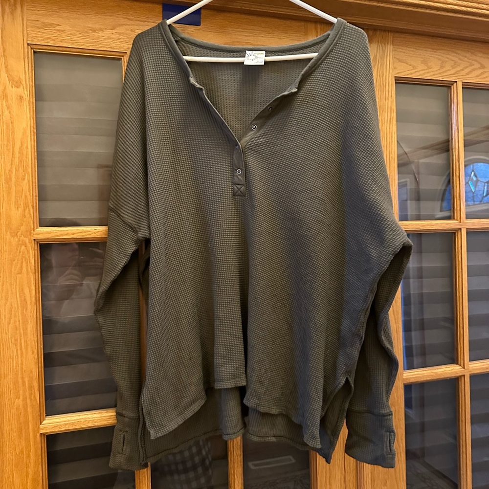 Offline by Aerie Waffle Henley Olive XL